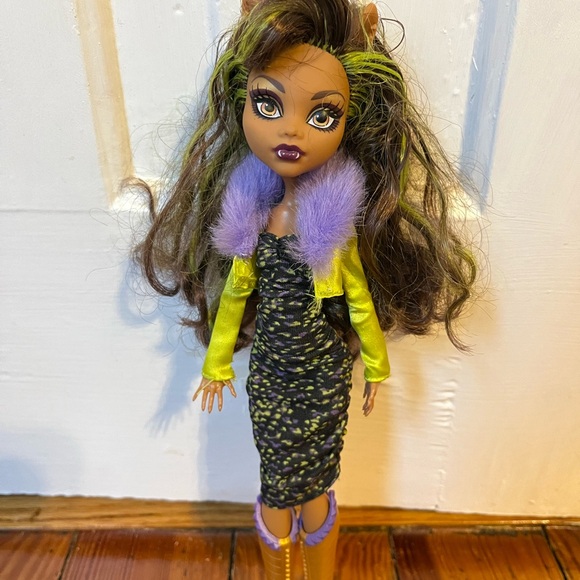 Clawdeen G1 bundle - Picture 2 of 3